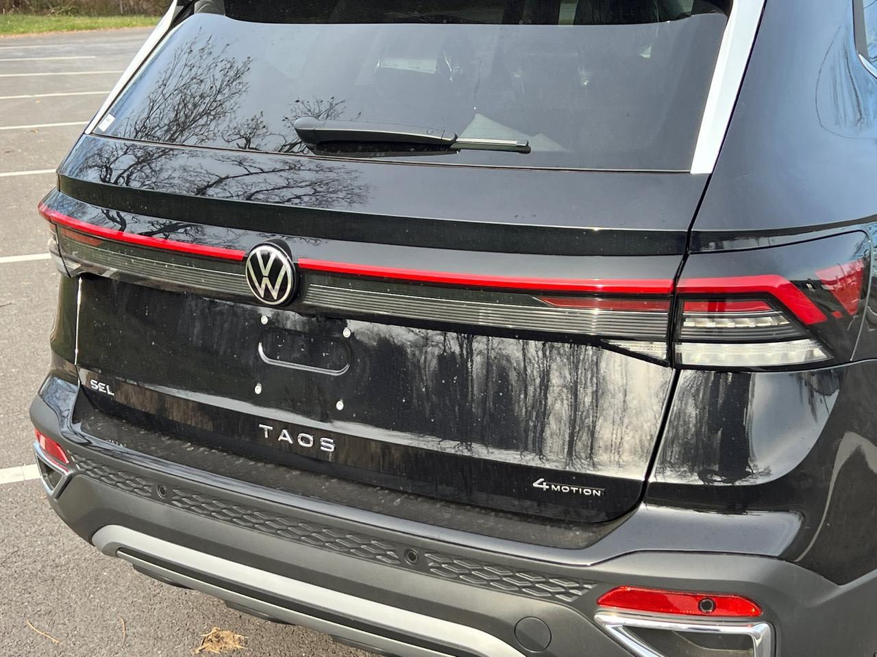 2026 Volkswagen Taos 1.5T SEL Hagerstown MD