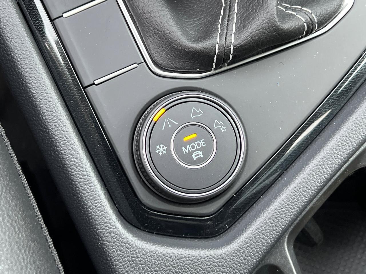 2026 Volkswagen Taos 1.5T SEL Hagerstown MD