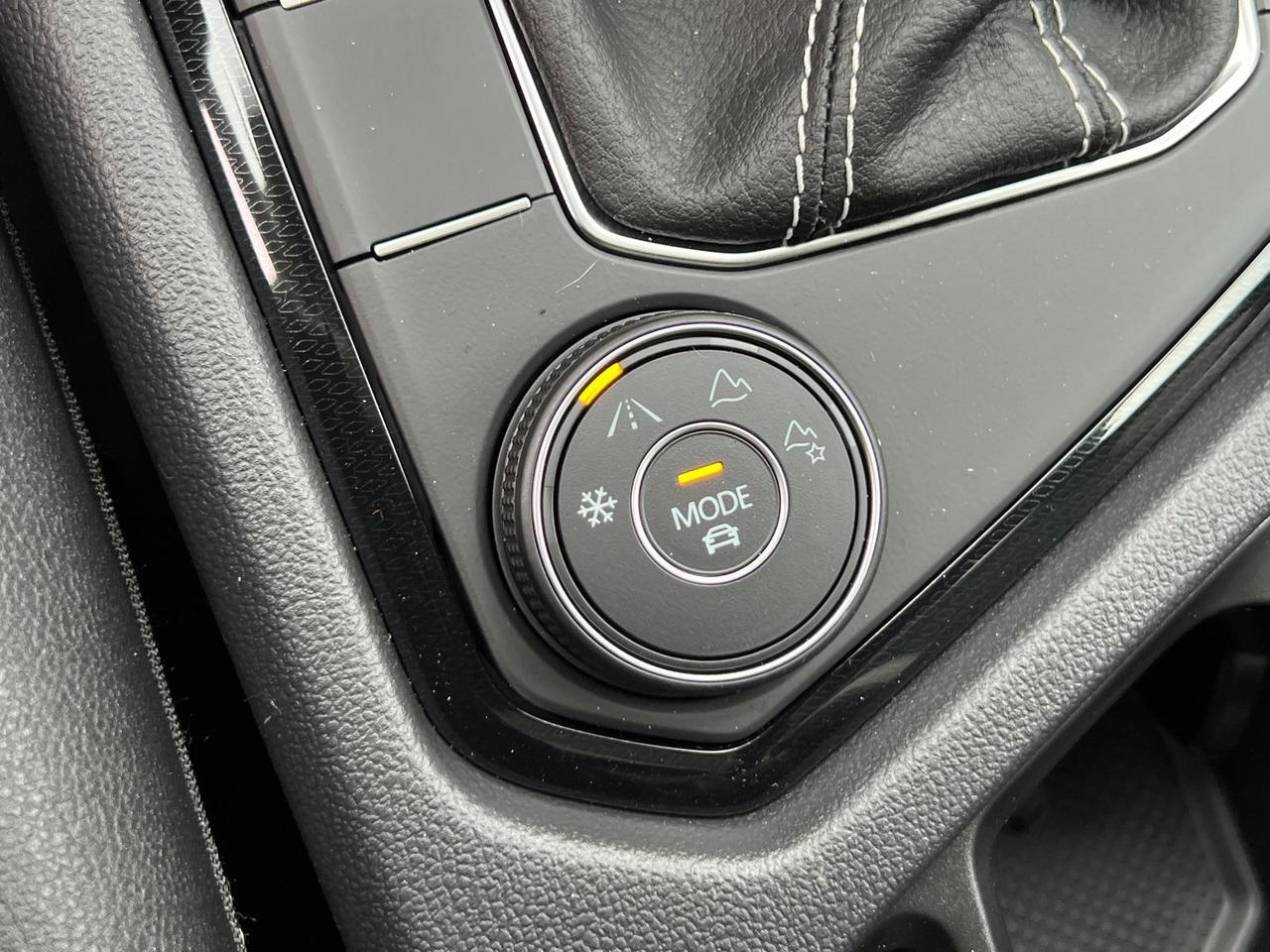 2026 Volkswagen Taos 1.5T SEL Hagerstown MD