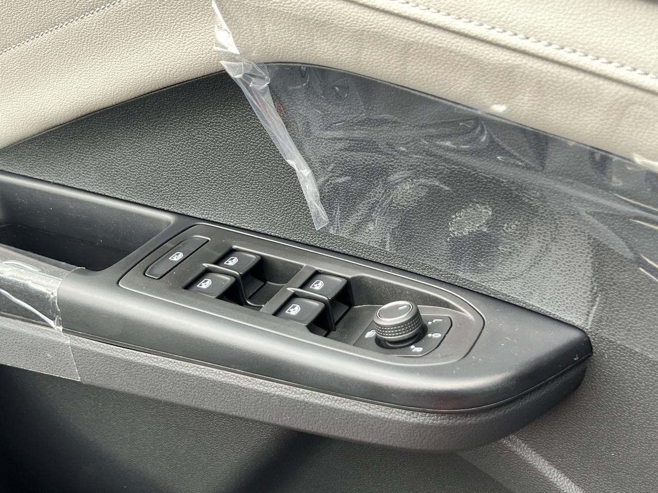 2026 Volkswagen Taos 1.5T SEL Hagerstown MD