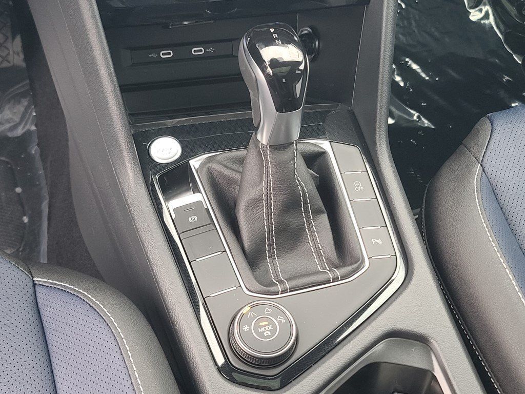 2026 Volkswagen Taos 1.5T SEL Springfield VA