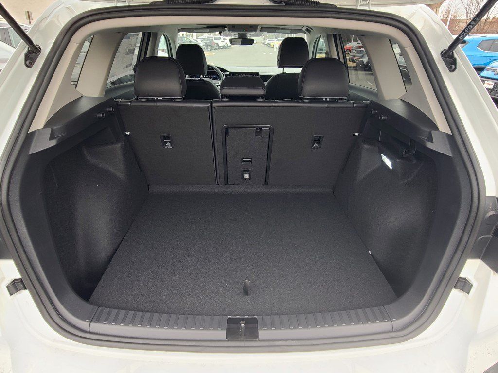 2026 Volkswagen Taos 1.5T SEL Springfield VA