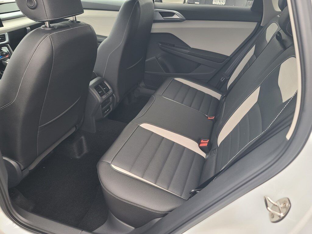 2026 Volkswagen Taos 1.5T SEL Springfield VA