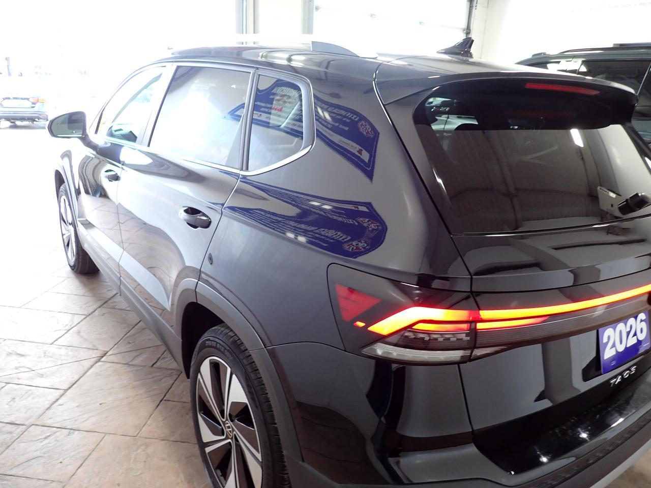 2026 Volkswagen Taos Comfortline 4WD LEATHER NAVI Listowel ON
