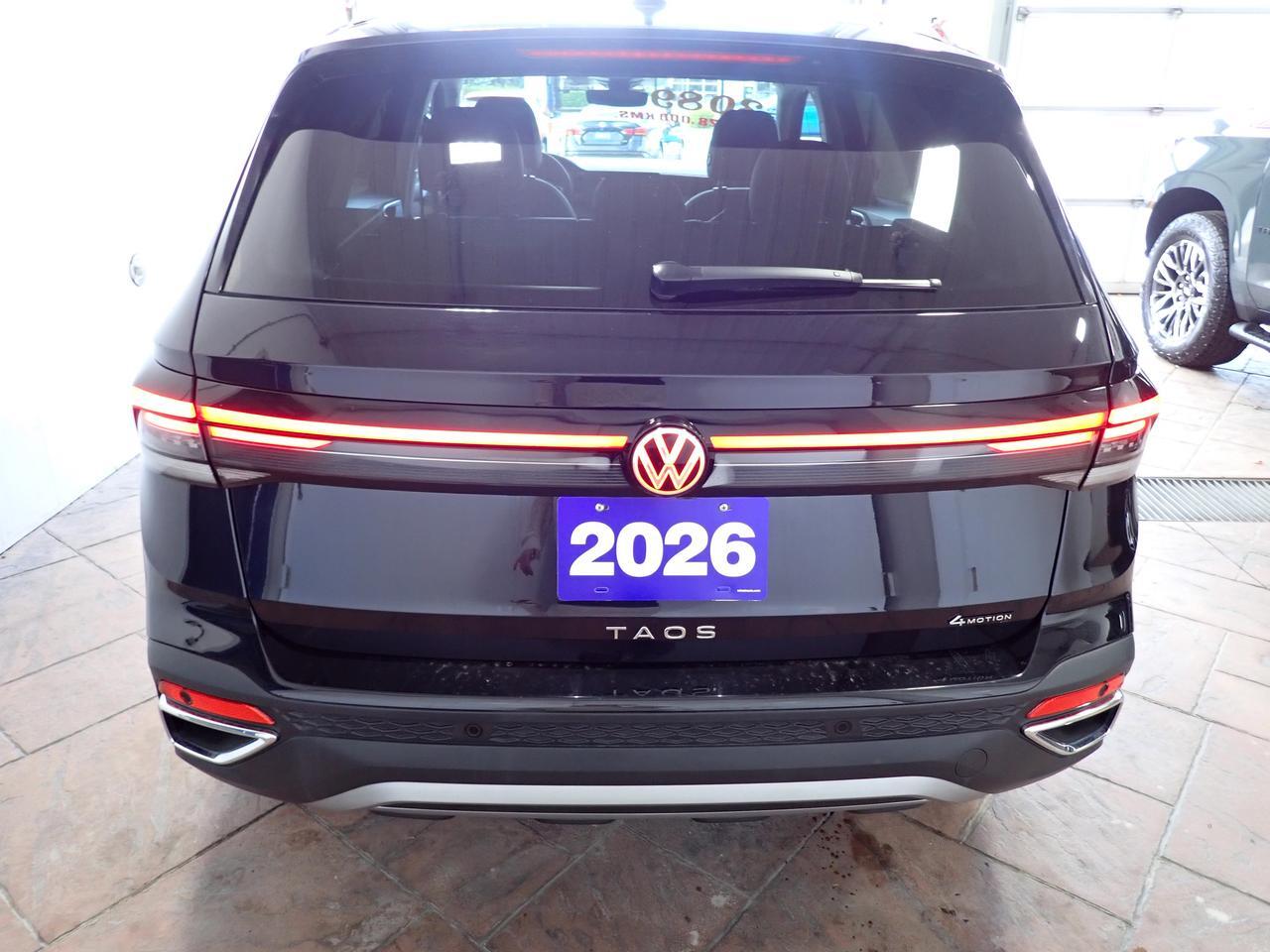 2026 Volkswagen Taos Comfortline 4WD LEATHER NAVI Listowel ON