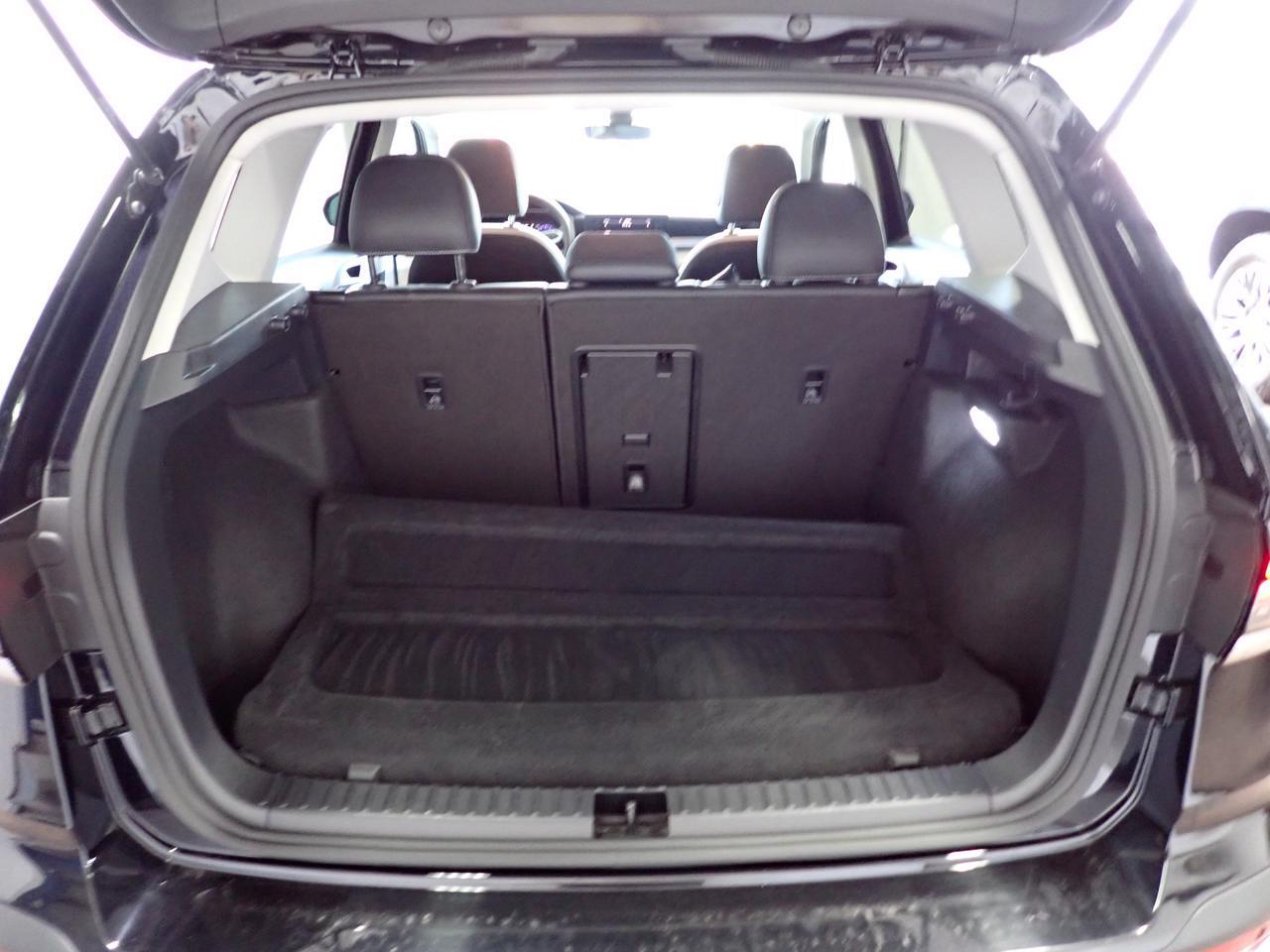 2026 Volkswagen Taos Comfortline 4WD LEATHER NAVI Listowel ON