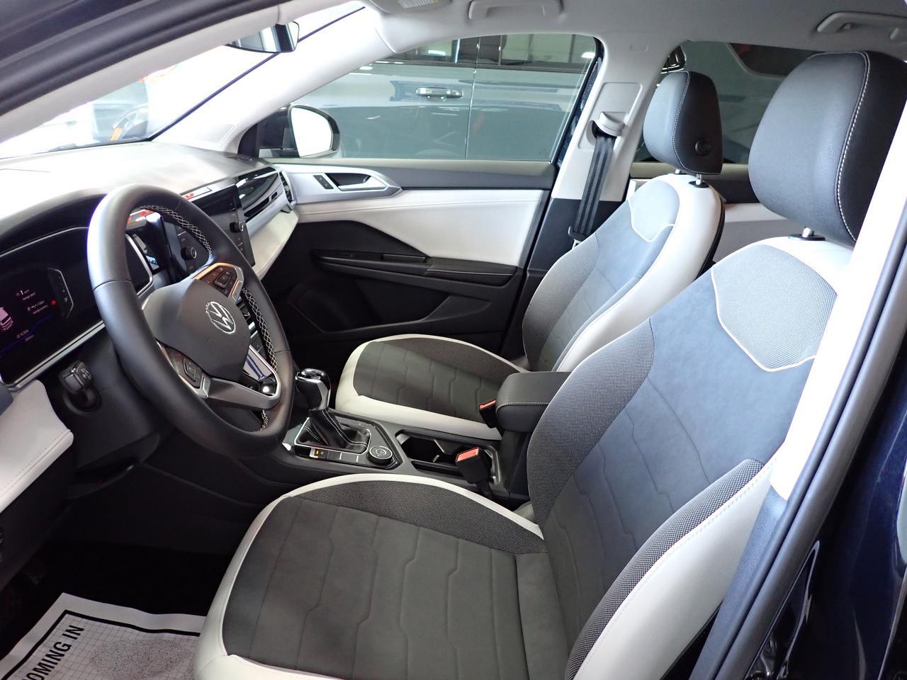 2026 Volkswagen Taos Comfortline 4WD LEATHER NAVI Listowel ON