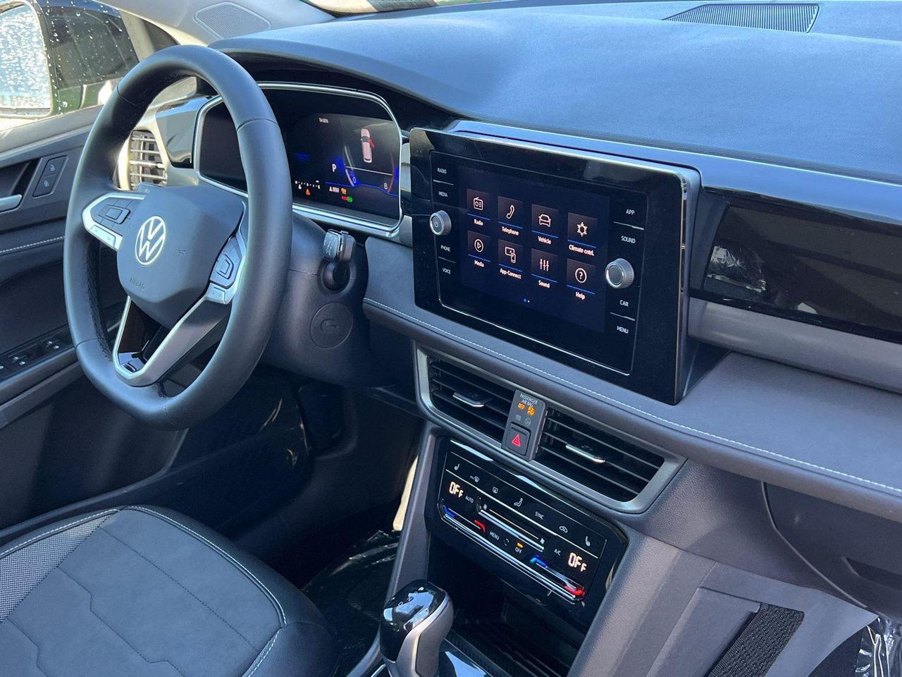 2026 Volkswagen Taos SE Black Hagerstown MD