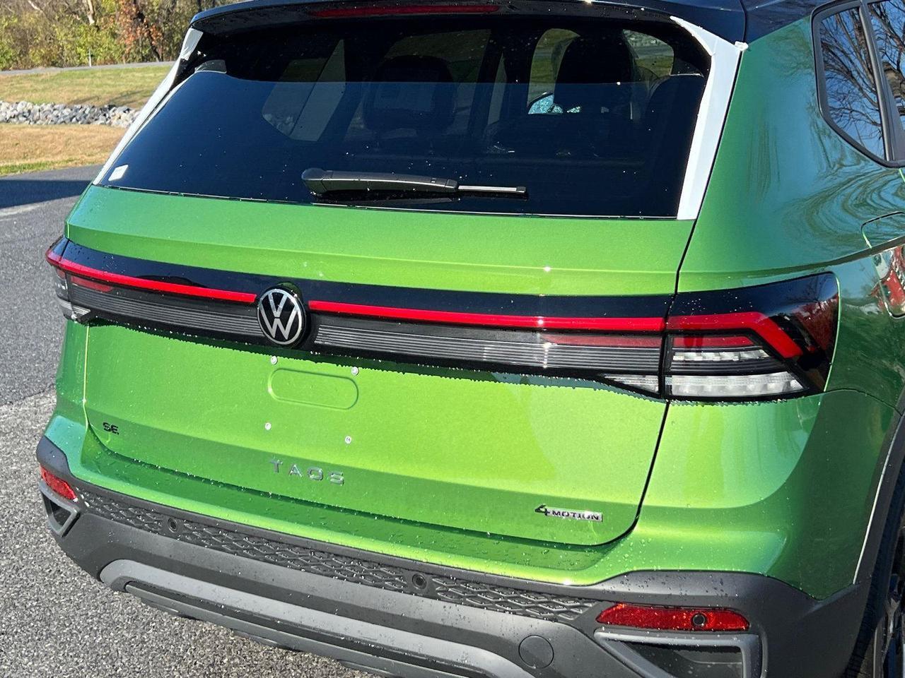 2026 Volkswagen Taos SE Black Hagerstown MD