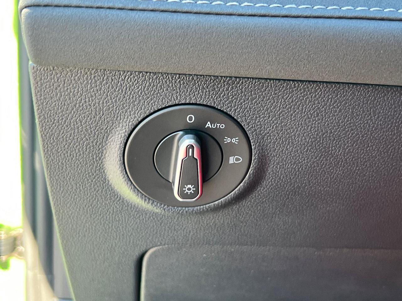 2026 Volkswagen Taos SE Black Hagerstown MD