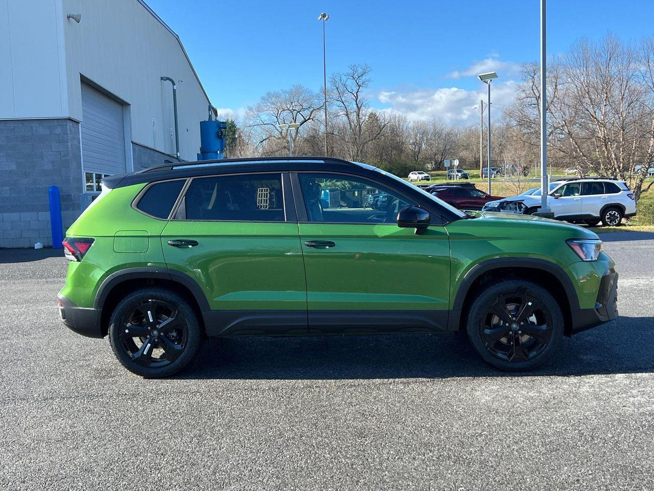 2026 Volkswagen Taos SE Black Hagerstown MD