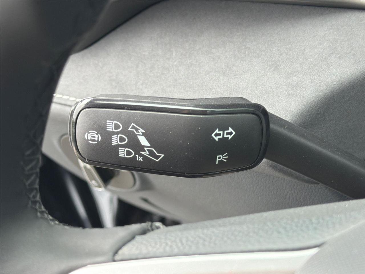 2026 Volkswagen Taos SE Black Hagerstown MD