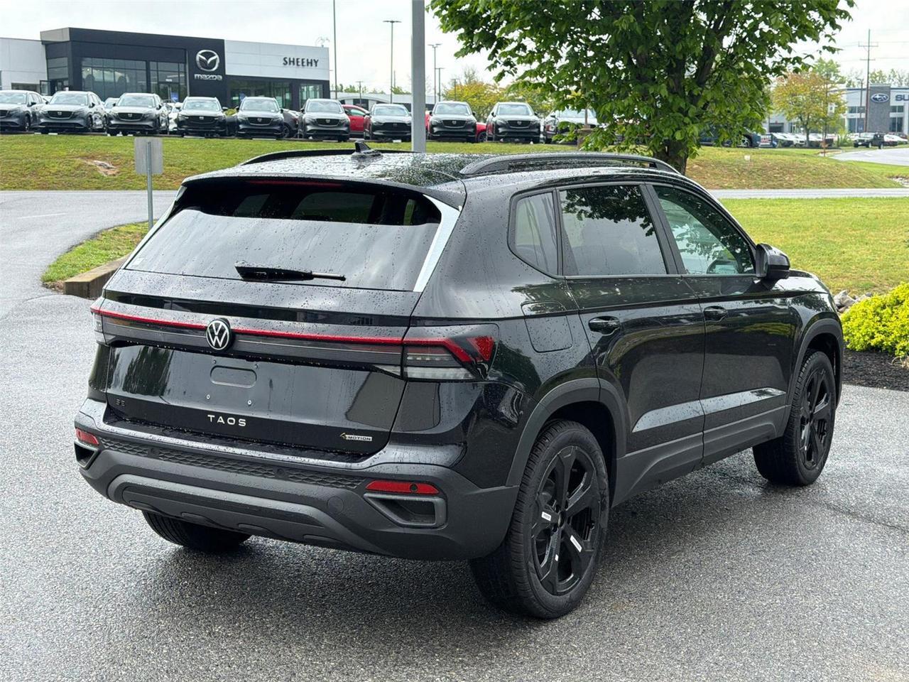 2026 Volkswagen Taos SE Black Hagerstown MD