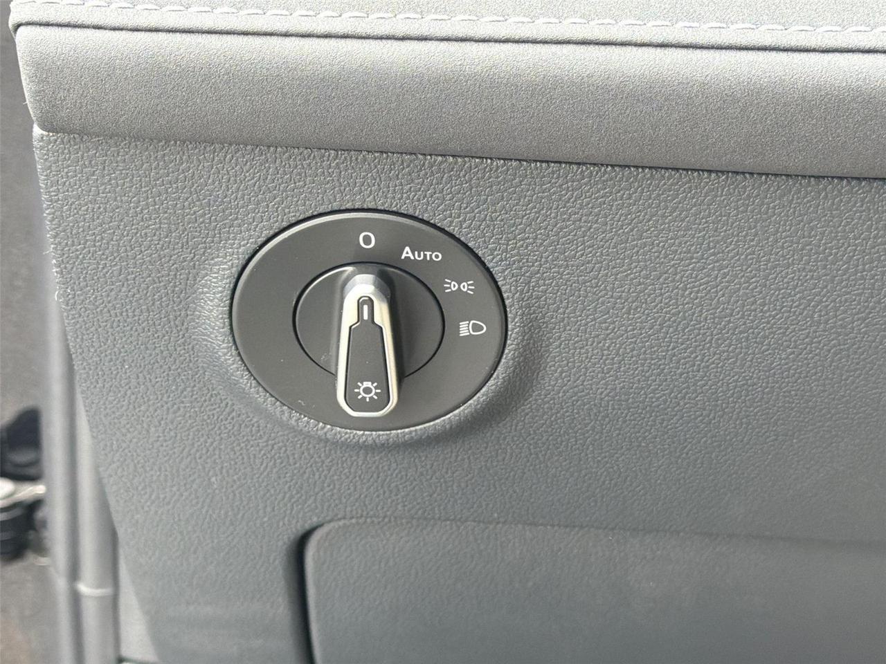 2026 Volkswagen Taos SE Black Hagerstown MD