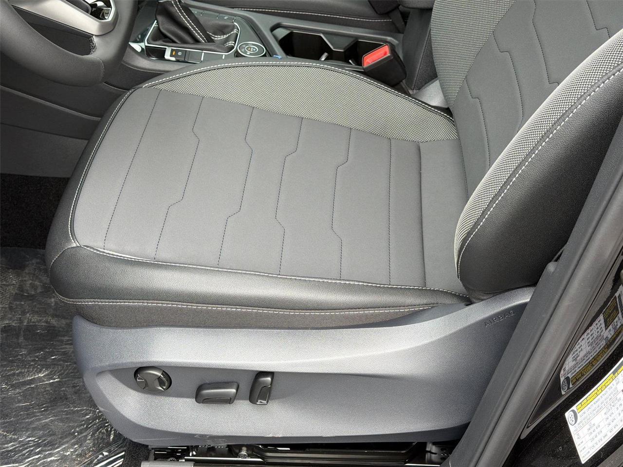 2026 Volkswagen Taos SE Black Hagerstown MD