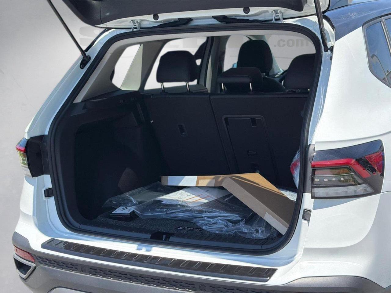 2026 Volkswagen Taos SE Black Hagerstown MD