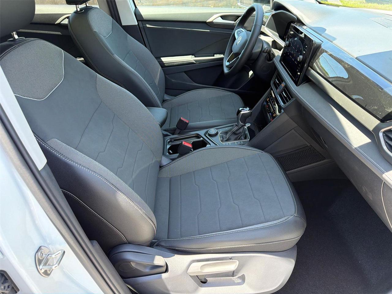 2026 Volkswagen Taos SE Black Hagerstown MD