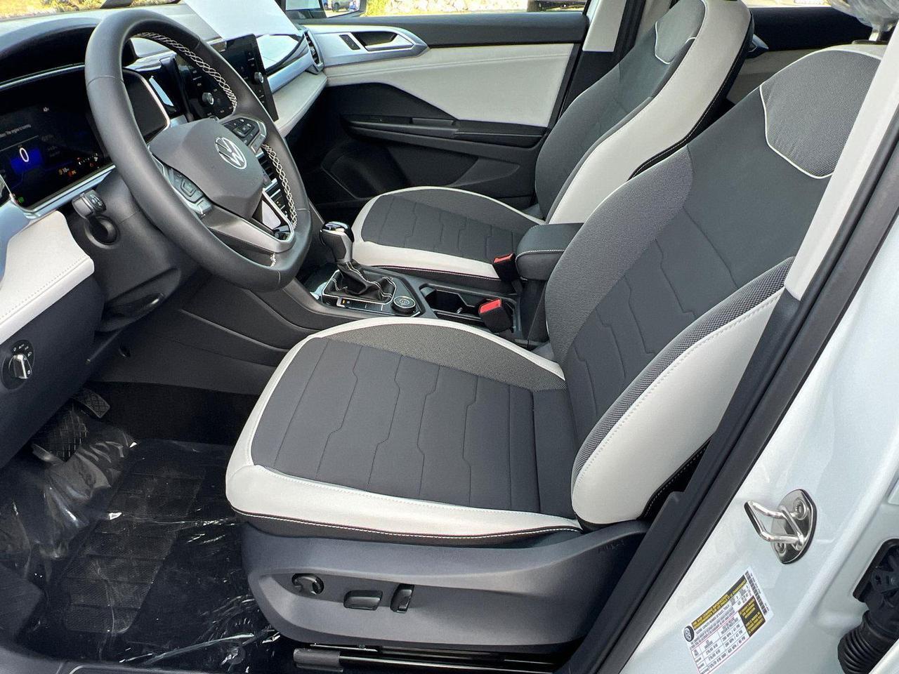 2026 Volkswagen Taos SE Hagerstown MD