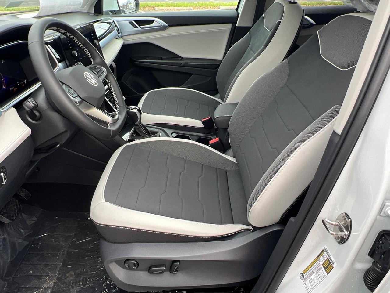 2026 Volkswagen Taos SE Hagerstown MD