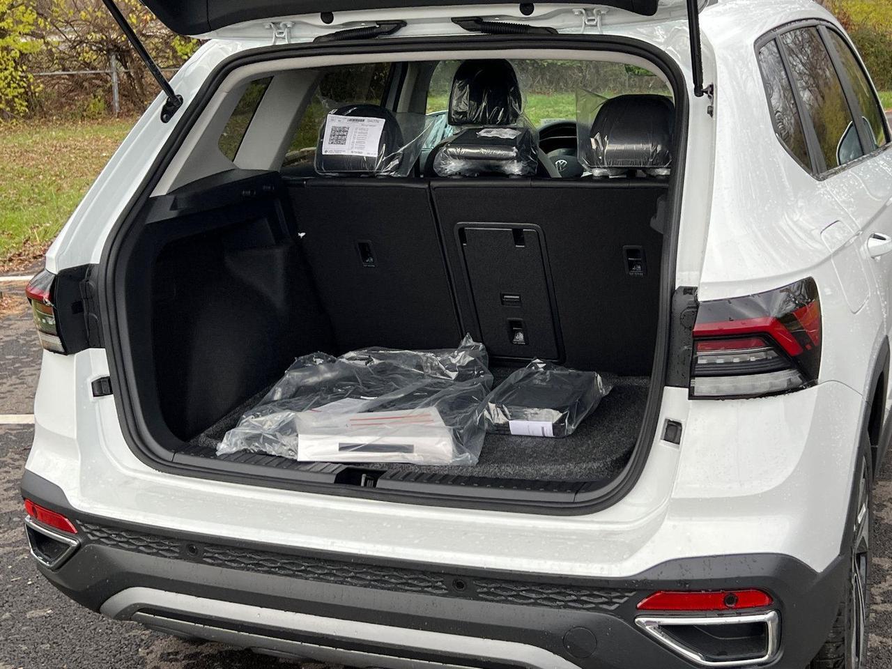 2026 Volkswagen Taos SE Hagerstown MD