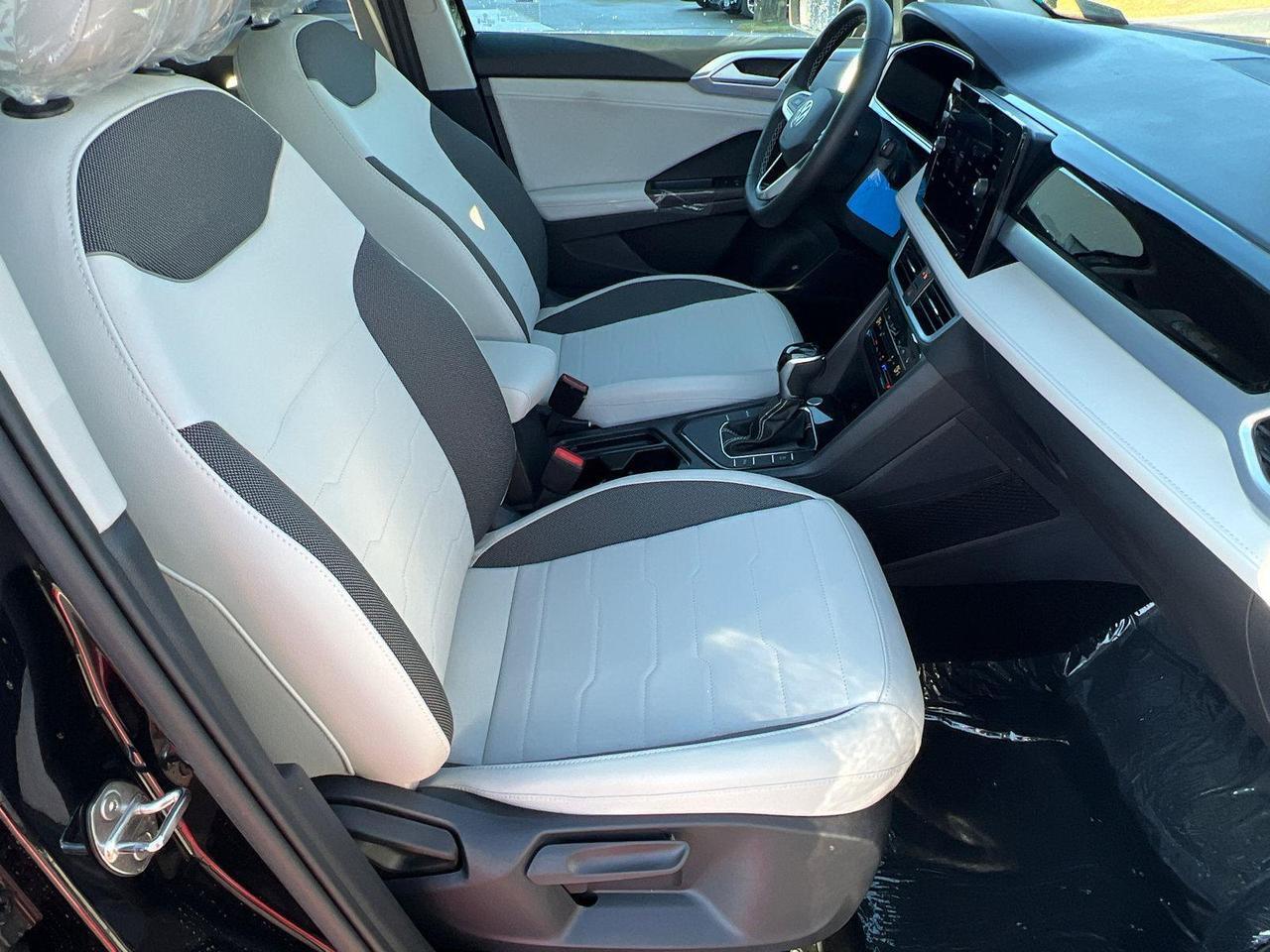 2026 Volkswagen Taos SE Hagerstown MD