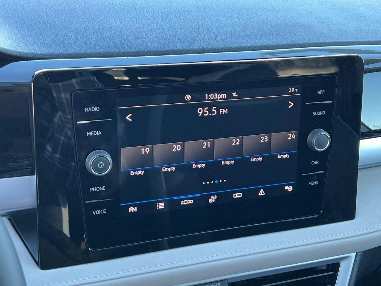 2026 Volkswagen Taos SE Hagerstown MD