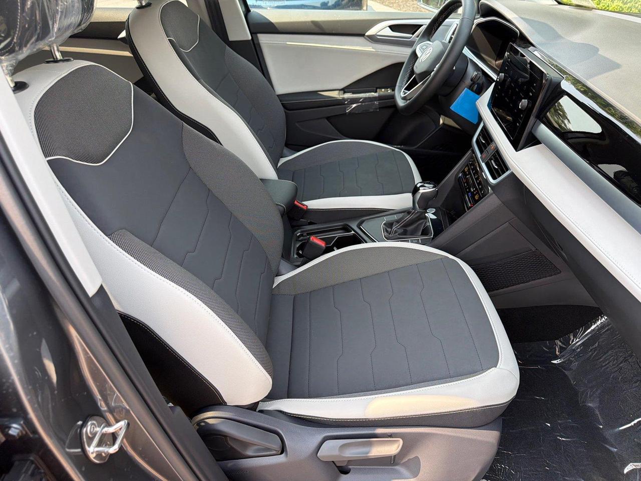 2026 Volkswagen Taos SE Hagerstown MD