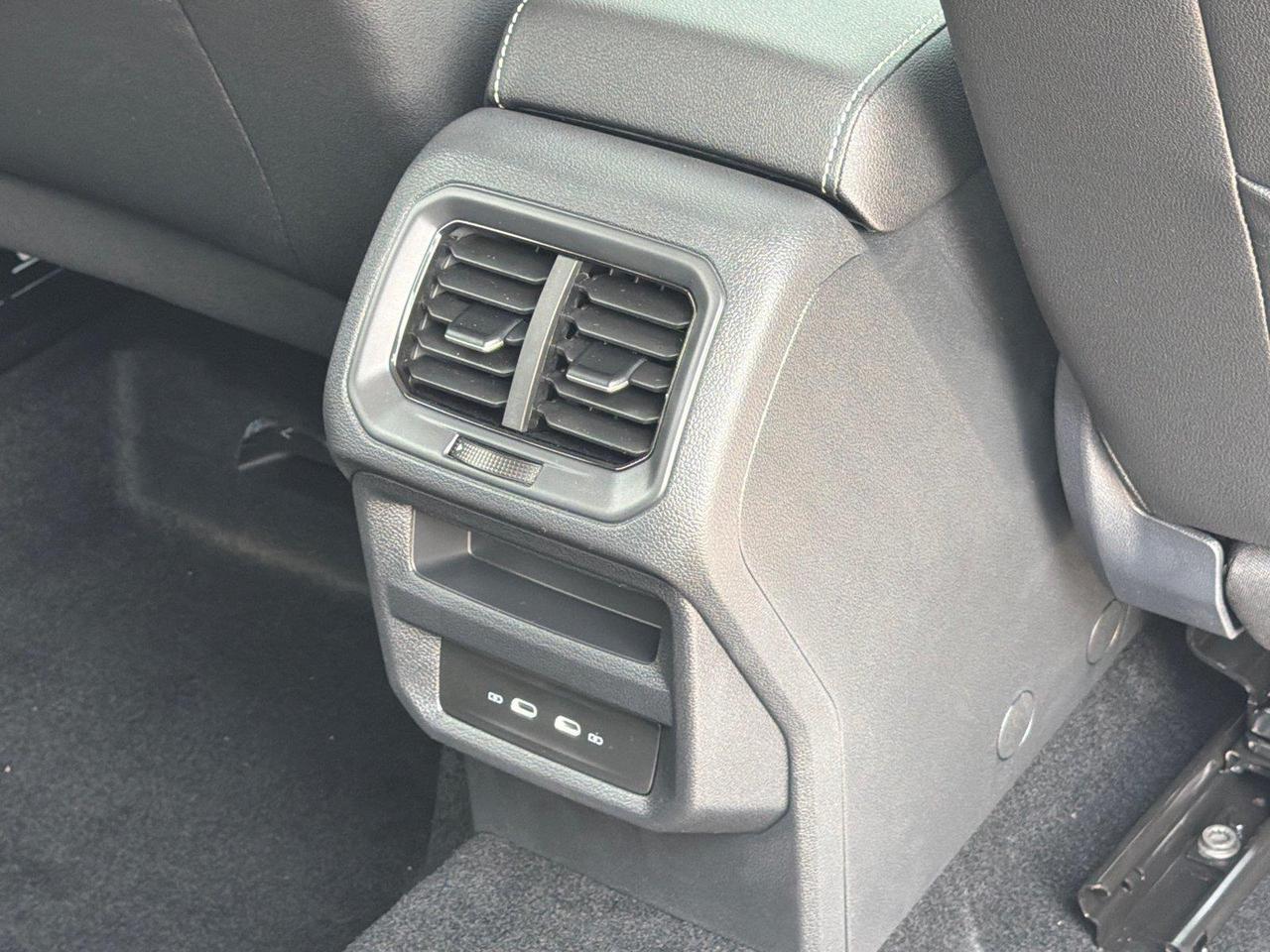2026 Volkswagen Taos SE Hagerstown MD