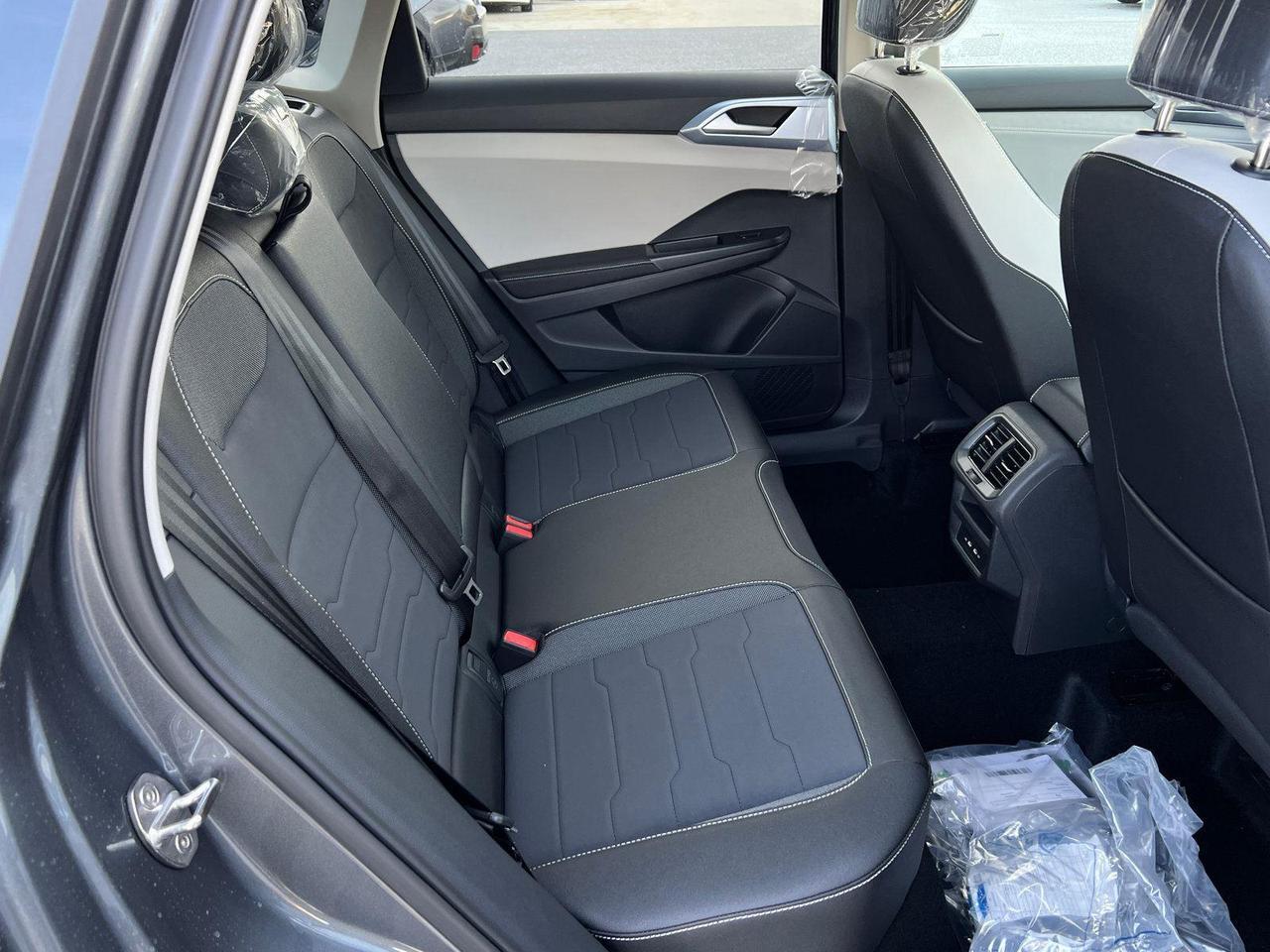 2026 Volkswagen Taos SE Hagerstown MD