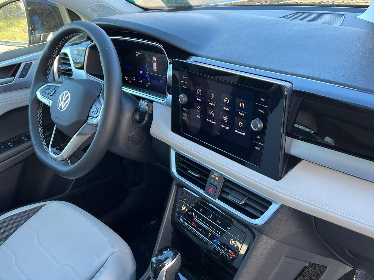 2026 Volkswagen Taos SE Hagerstown MD