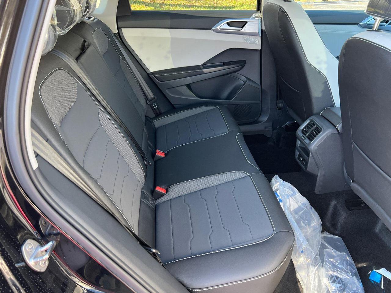 2026 Volkswagen Taos SE Hagerstown MD