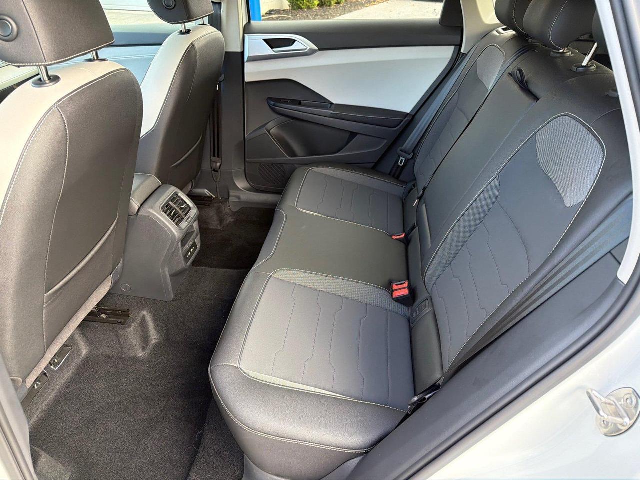 2026 Volkswagen Taos SE Hagerstown MD