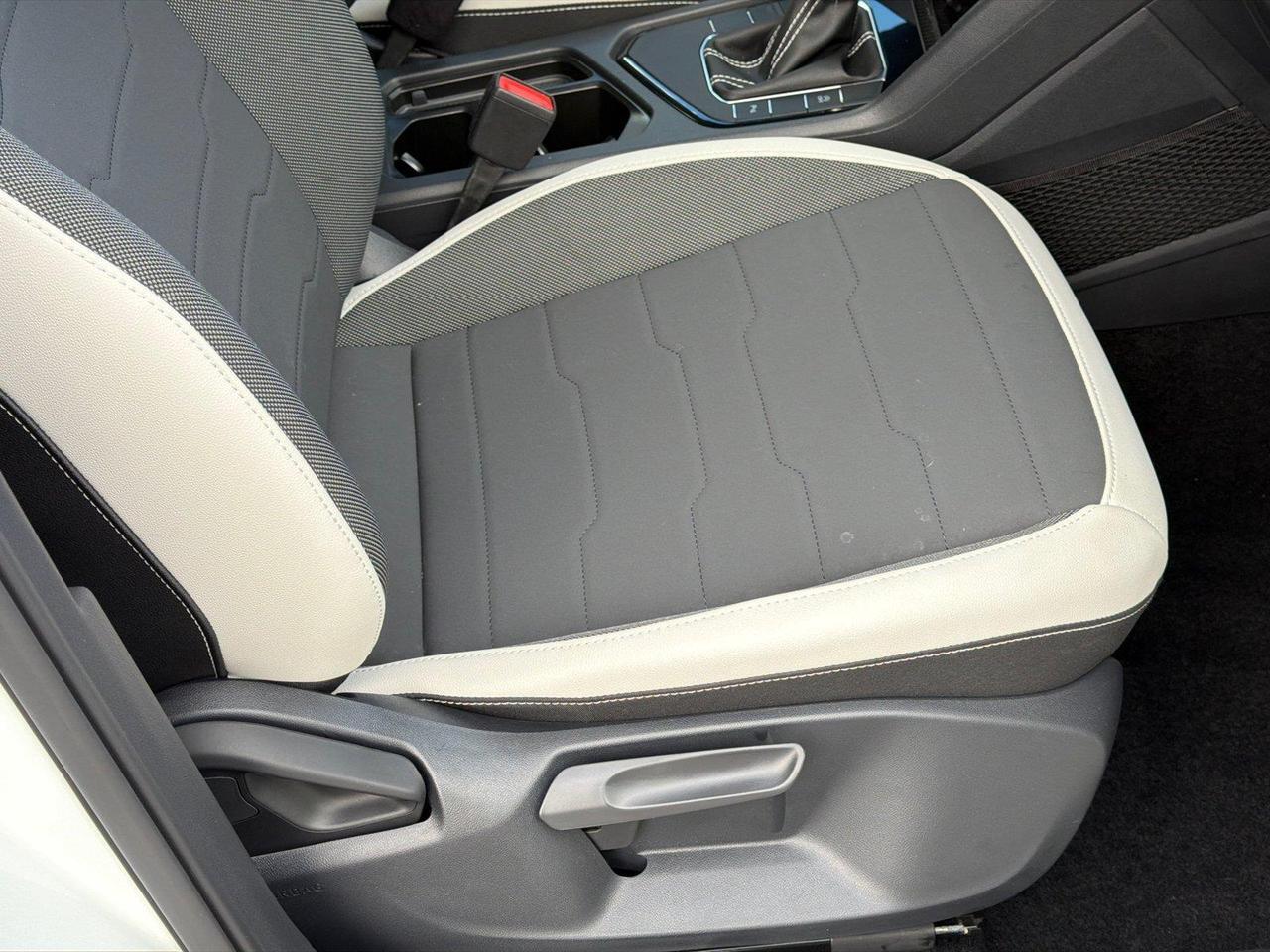 2026 Volkswagen Taos SE Hagerstown MD