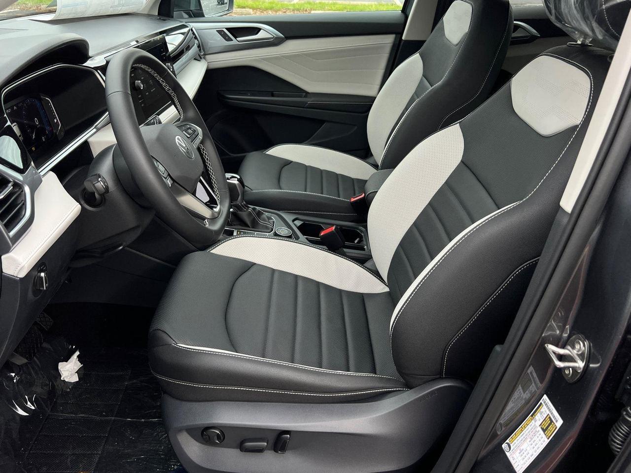 2026 Volkswagen Taos SEL Hagerstown MD