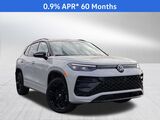 2026 Volkswagen Tiguan 2.0T SE R-Line Black Oshkosh WI