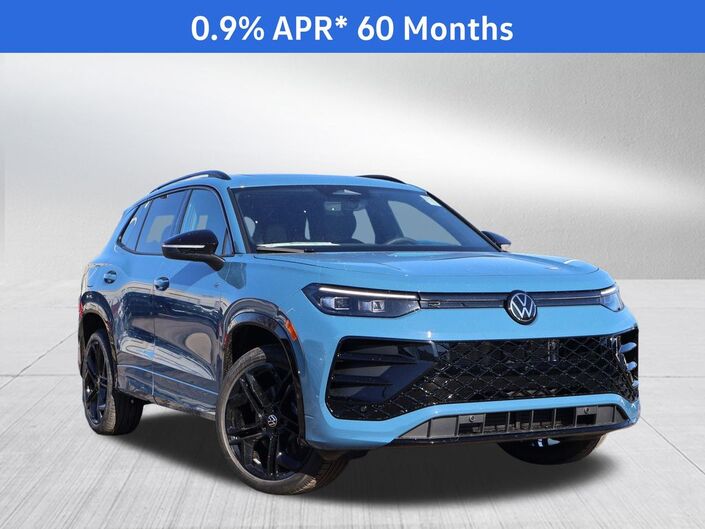 2026 Volkswagen Tiguan 2.0T SE R-Line Black Oshkosh WI