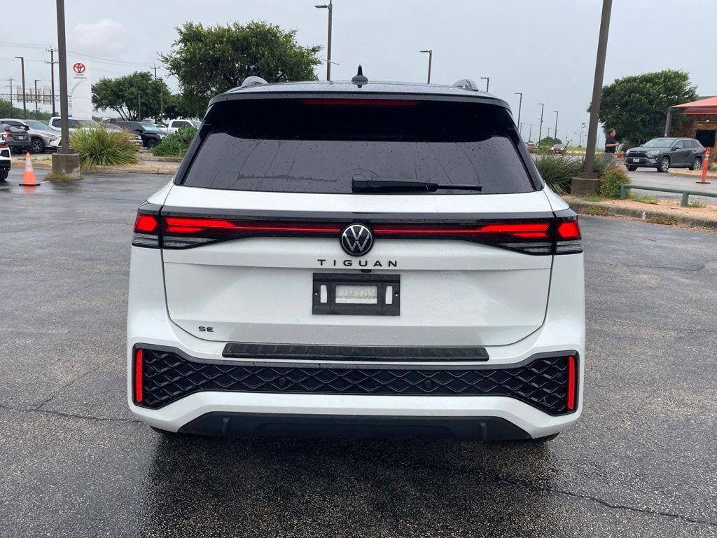 2026 Volkswagen Tiguan 2.0T SE R-Line Black San Antonio TX