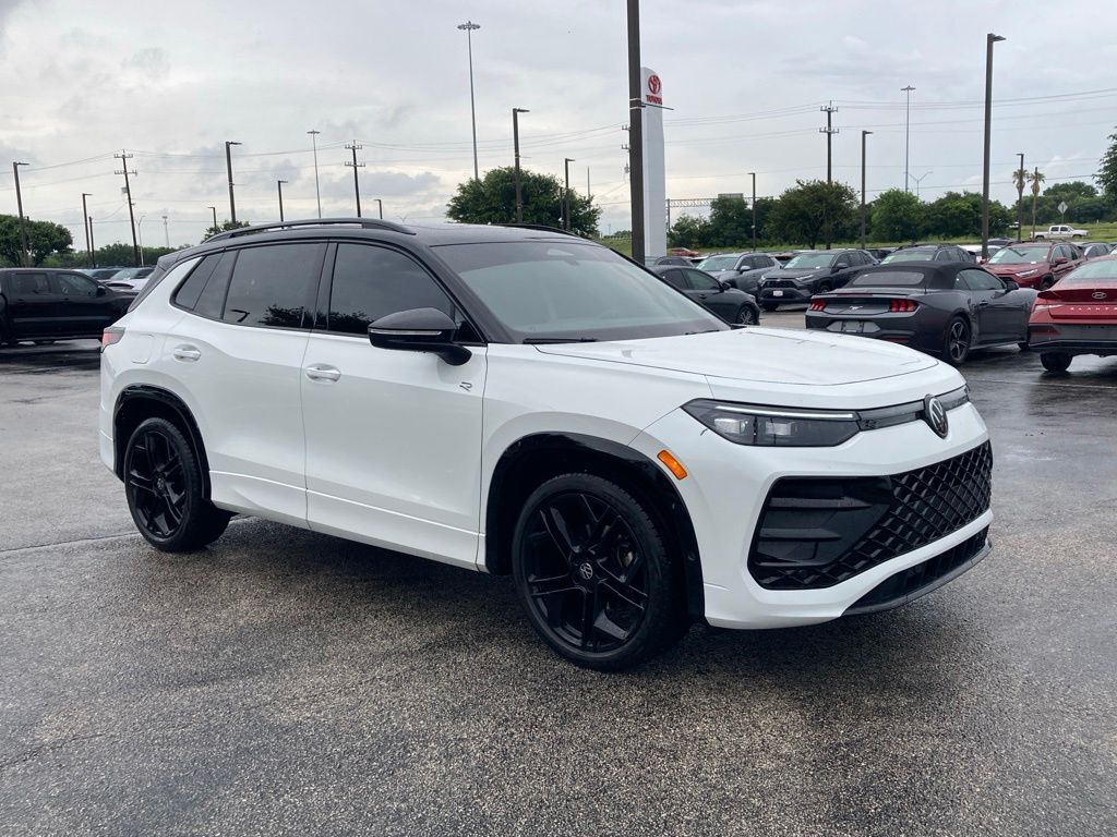 2026 Volkswagen Tiguan 2.0T SE R-Line Black San Antonio TX