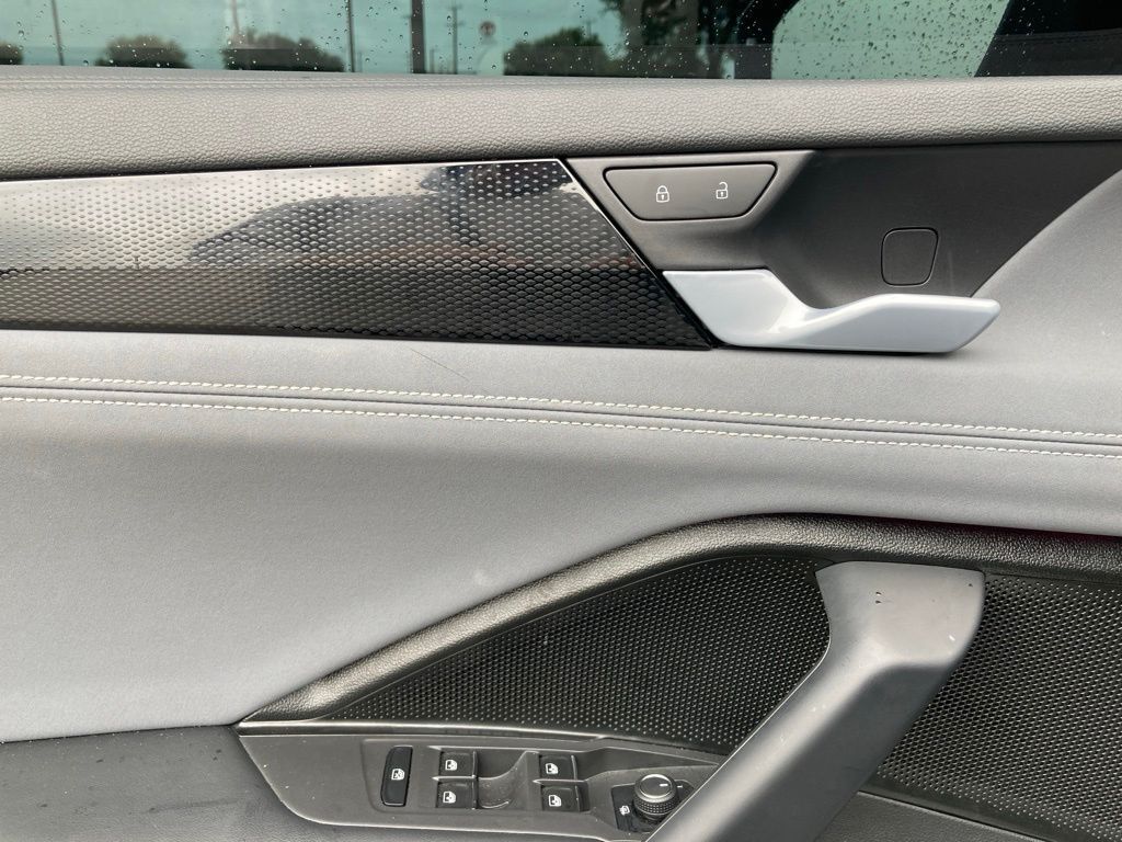 2026 Volkswagen Tiguan 2.0T SE R-Line Black San Antonio TX