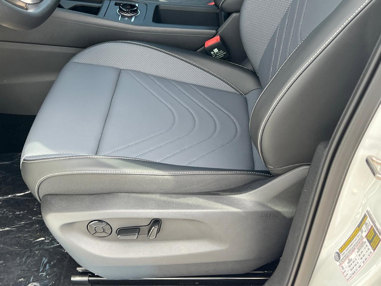 2026 Volkswagen Tiguan 2.0T SE R-Line Black Hagerstown MD