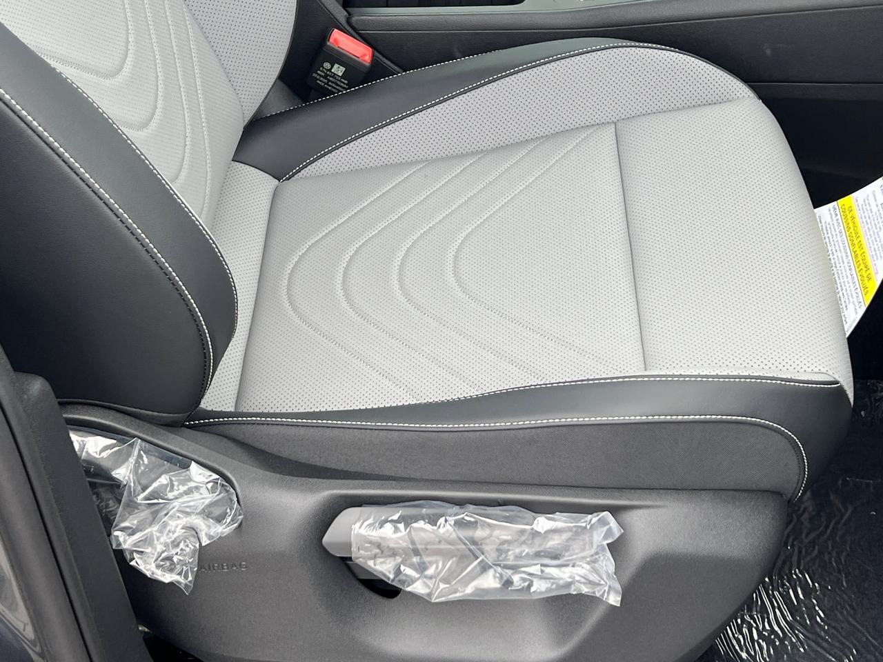 2026 Volkswagen Tiguan 2.0T SE R-Line Black Hagerstown MD