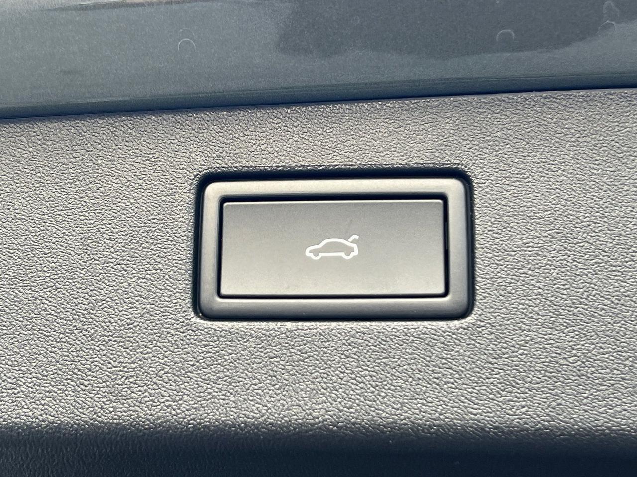 2026 Volkswagen Tiguan 2.0T SE R-Line Black Hagerstown MD