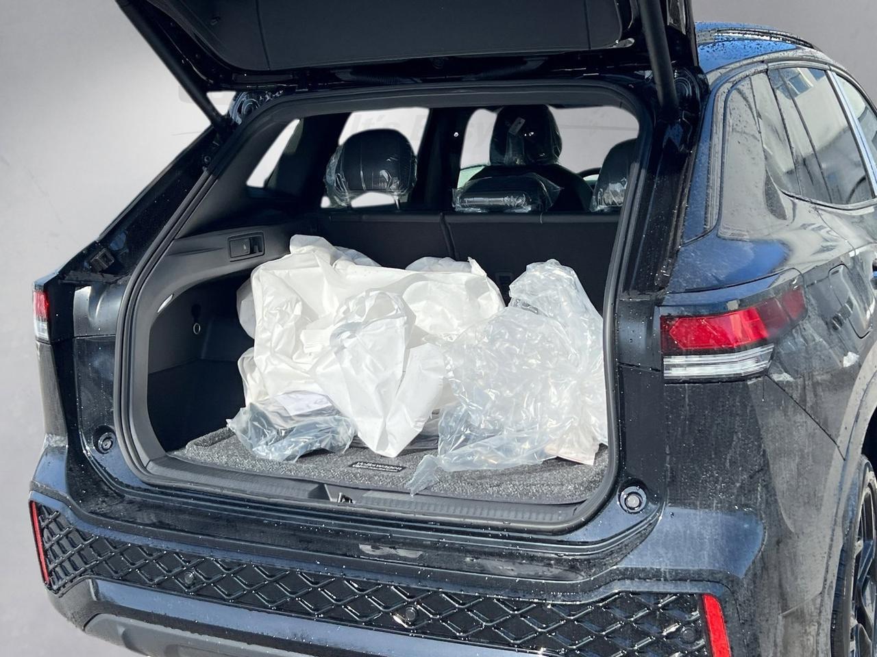 2026 Volkswagen Tiguan 2.0T SE R-Line Black Hagerstown MD