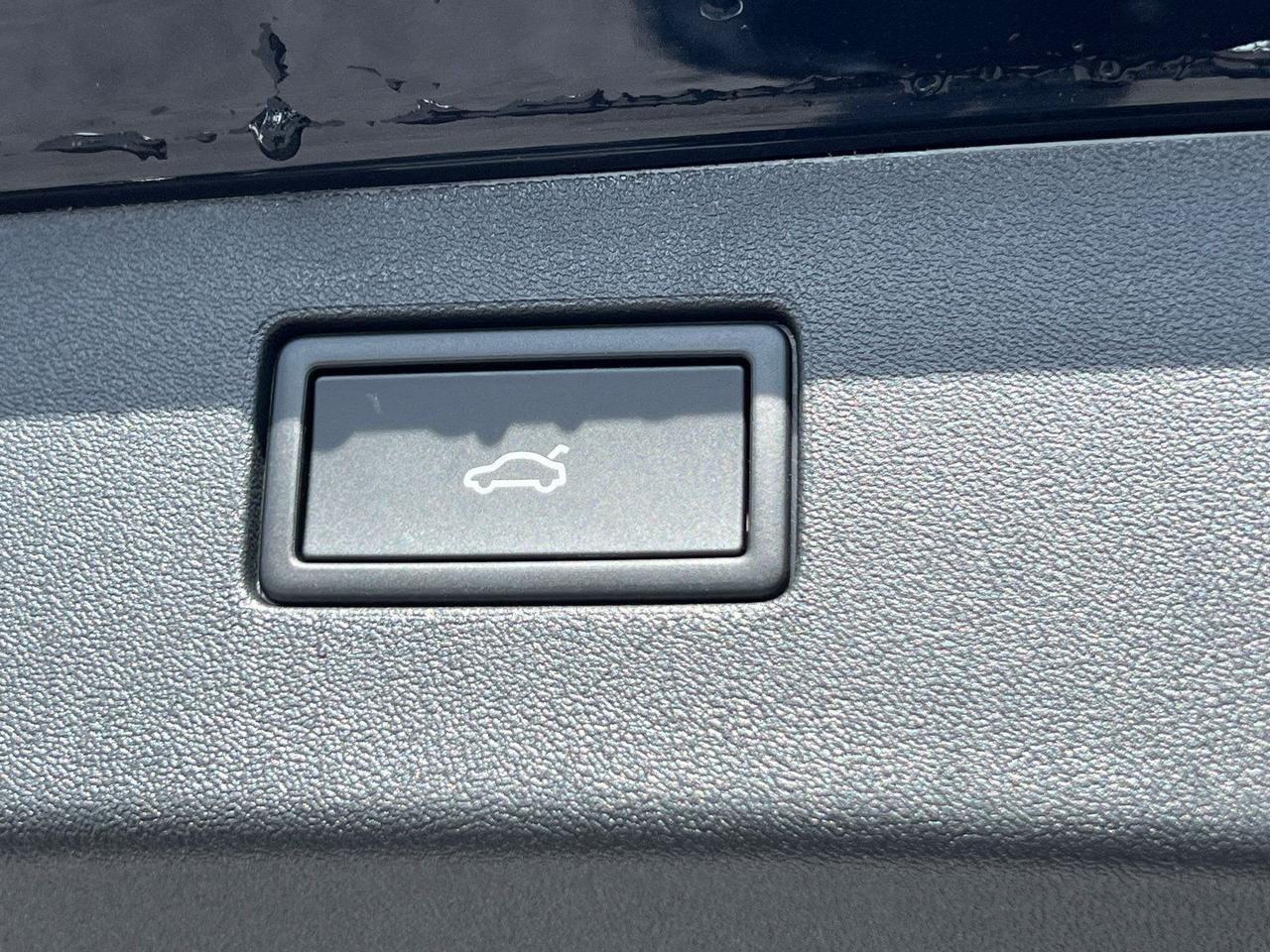 2026 Volkswagen Tiguan 2.0T SE R-Line Black Hagerstown MD