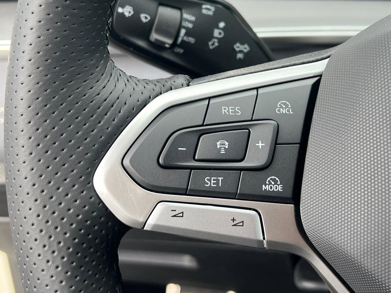 2026 Volkswagen Tiguan 2.0T SE R-Line Black Hagerstown MD