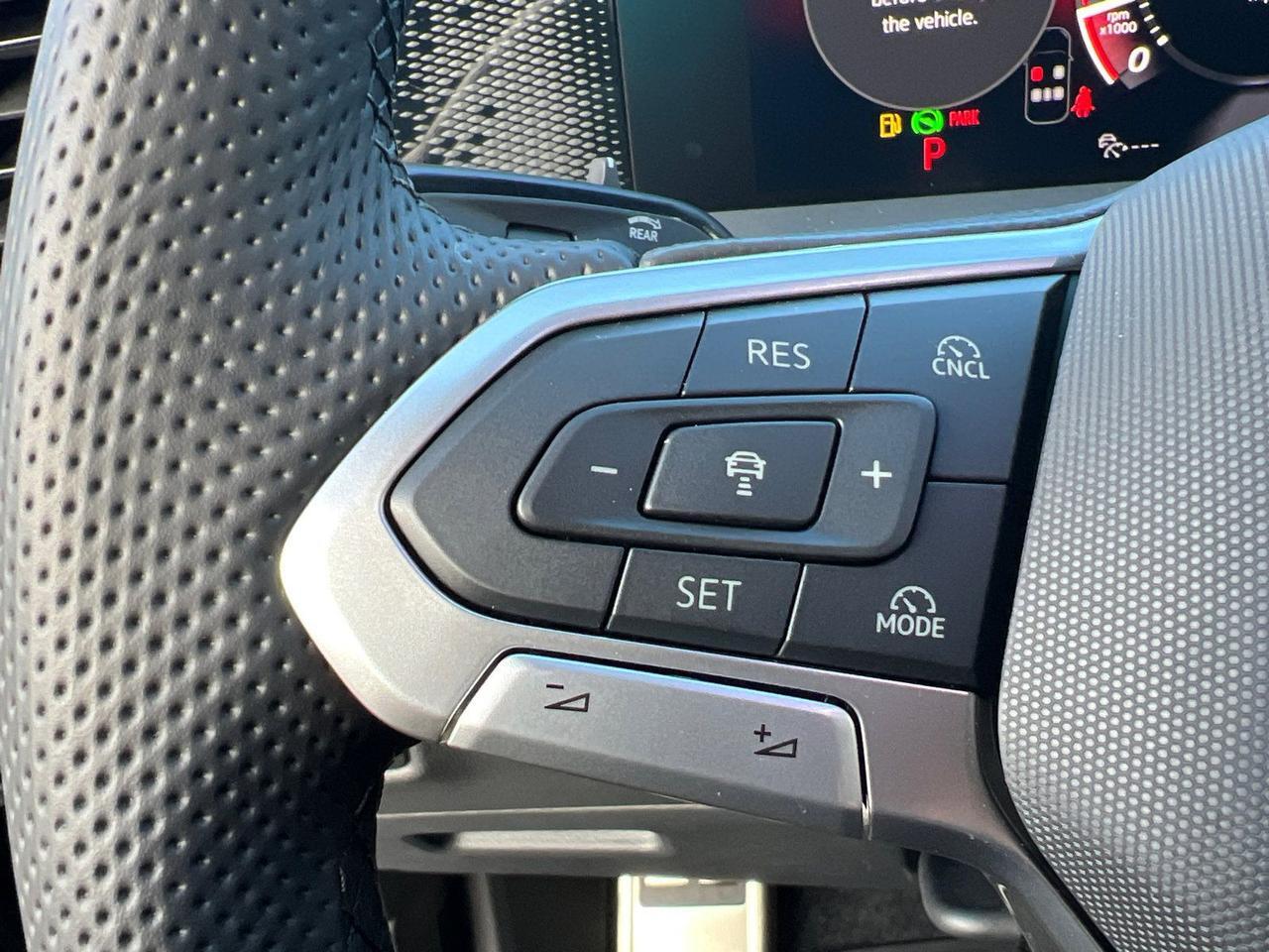 2026 Volkswagen Tiguan 2.0T SE R-Line Black Hagerstown MD