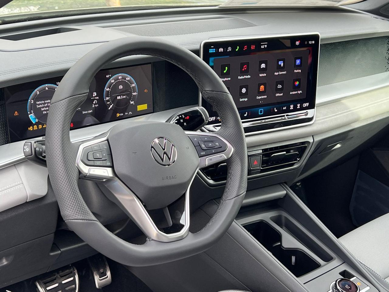 2026 Volkswagen Tiguan 2.0T SE R-Line Black Hagerstown MD