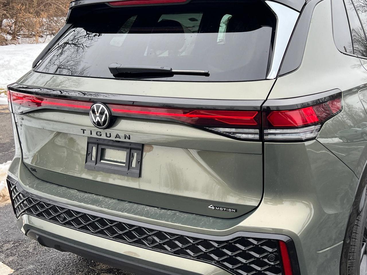 2026 Volkswagen Tiguan 2.0T SE R-Line Black Hagerstown MD