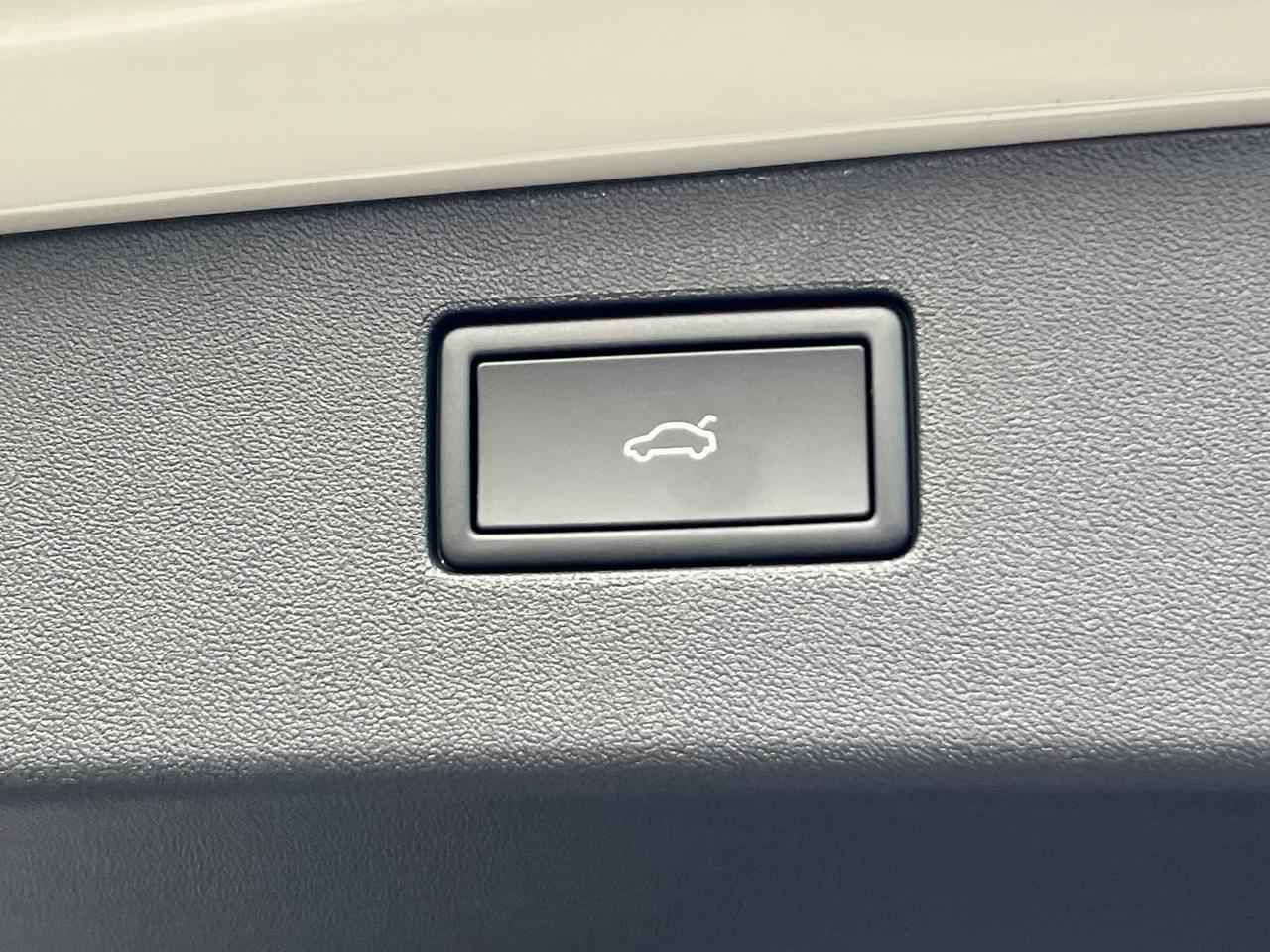 2026 Volkswagen Tiguan 2.0T SE R-Line Black Hagerstown MD