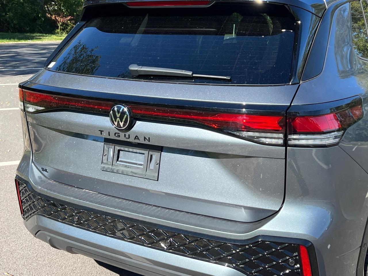 2026 Volkswagen Tiguan 2.0T SE R-Line Black Hagerstown MD